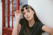 Cargar imagen en el visor de la galería, Vesca Road